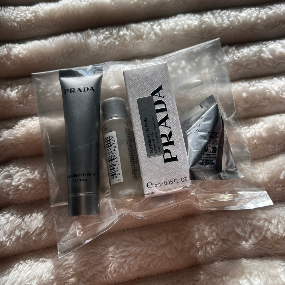 NEW Travel minis Prada Skincare Pigmented Skin Cleanser Set - Silver and Gray